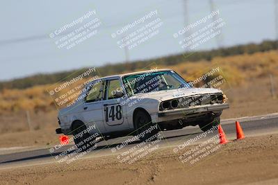 media/Oct-02-2022-24 Hours of Lemons (Sun) [[cb81b089e1]]/915am (I-5)/